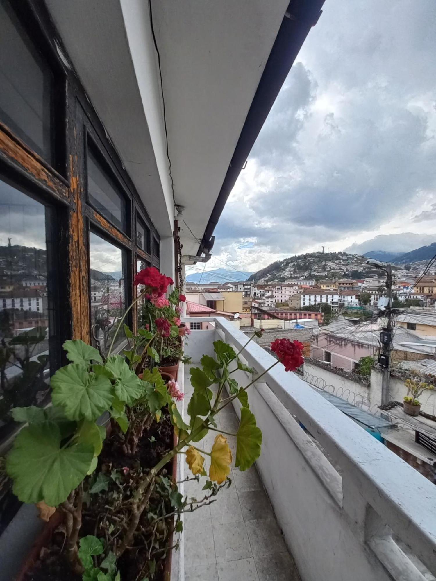El Monasterio Apartment Quito Exterior photo